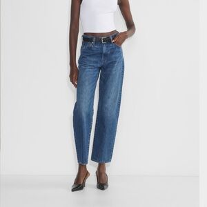 NWOT Aritzia Denim Forum 90’s Marlo Hi-Rise Baggy Jean *sold out*
